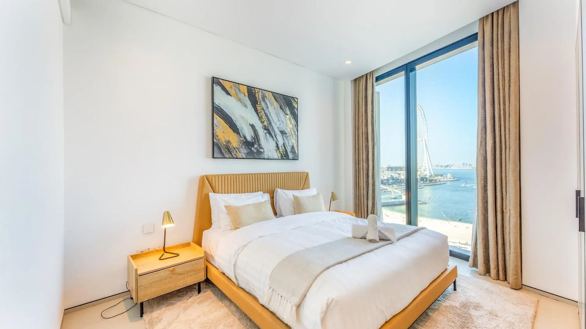 Premium 2 Bedroom Apartment With Sea View Dubai