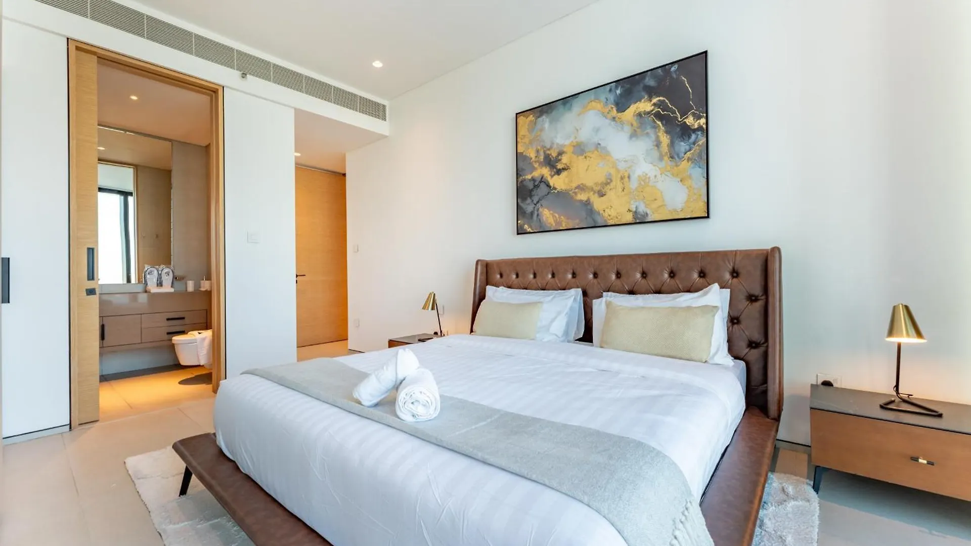 Premium 2 Bedroom Apartment With Sea View Dubai